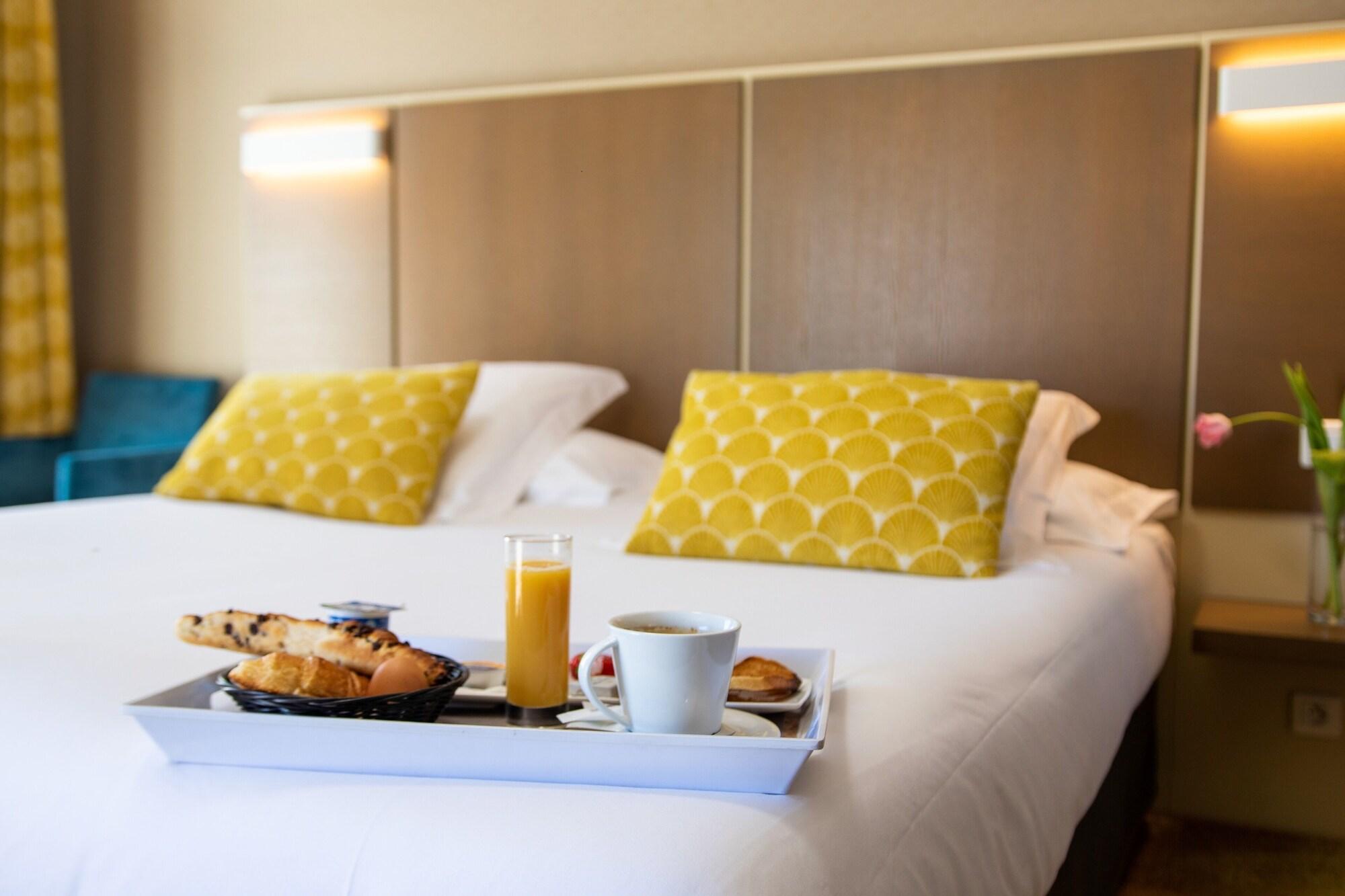 Amiraute Hotel